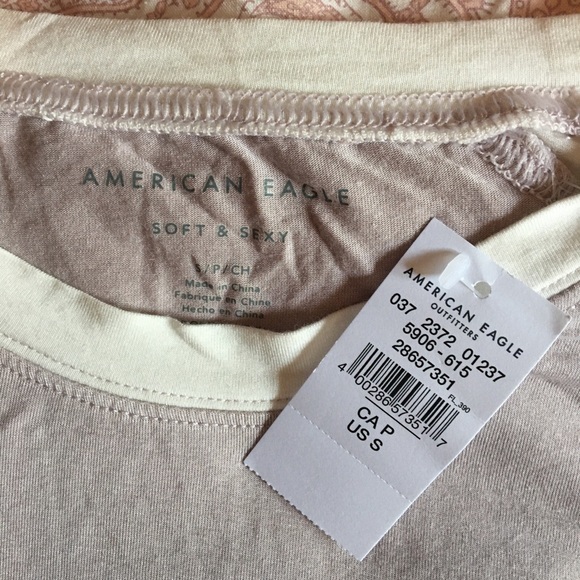 NWT American Eagle Baseball Tee - Picture 2 of 2